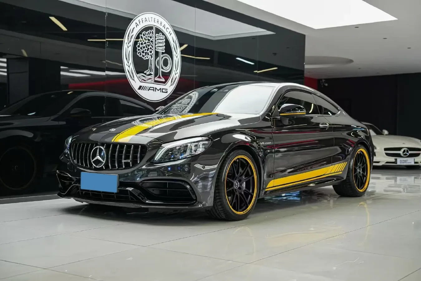 2021 Mercedes-Benz C AMG 4.0T 476HP V8 9AT,autocango,china used car exporter,china ev exporter,chinese used car exporter,chinese used ev exporter