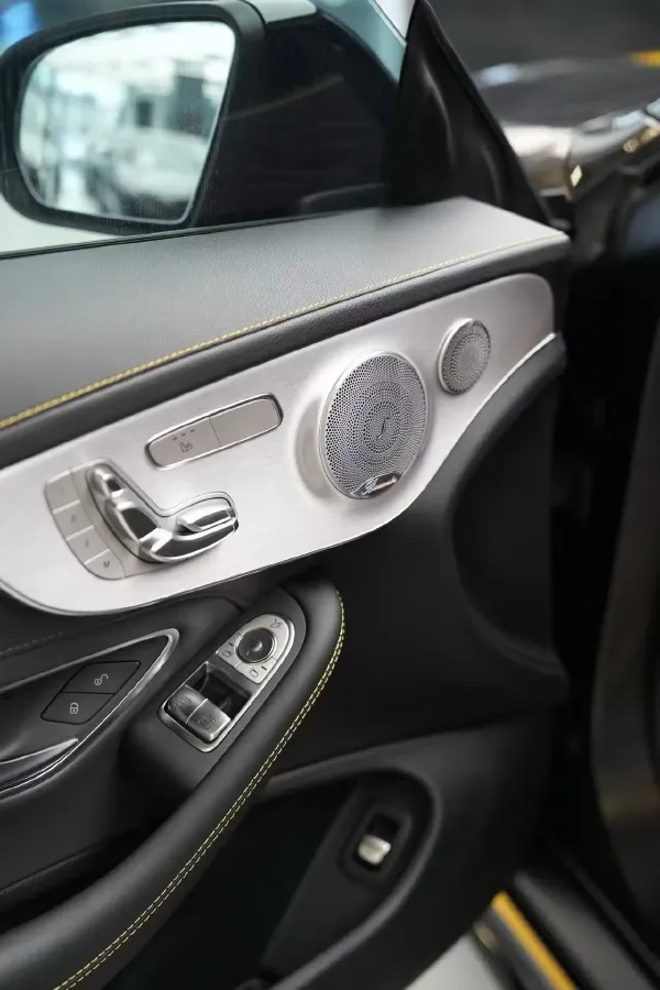 2021 Mercedes-Benz C AMG 4.0T 476HP V8 9AT,autocango,china used car exporter,china ev exporter,chinese used car exporter,chinese used ev exporter