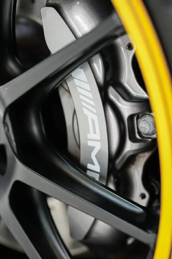 2021 Mercedes-Benz C AMG 4.0T 476HP V8 9AT,autocango,china used car exporter,china ev exporter,chinese used car exporter,chinese used ev exporter