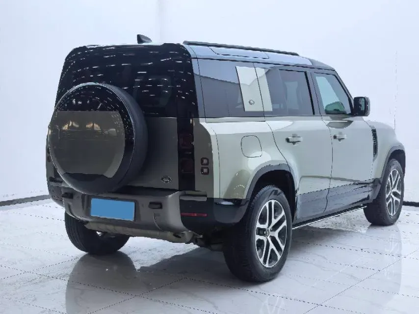 2023 Land Rover Defender 3.0T 400HP L6 8AT,autocango,china used car exporter,china ev exporter,chinese used car exporter,chinese used ev exporter