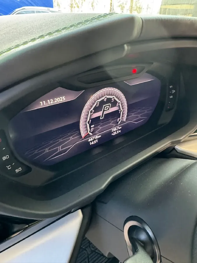 2018 Lamborghini Urus 4.0T 650HP V8 8AT,autocango,china used car exporter,china ev exporter,chinese used car exporter,chinese used ev exporter