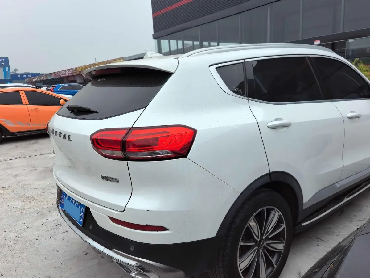 2021 Haval H6 1.5T 150HP L4 7DCT,autocango,china used car exporter,china ev exporter,chinese used car exporter,chinese used ev exporter