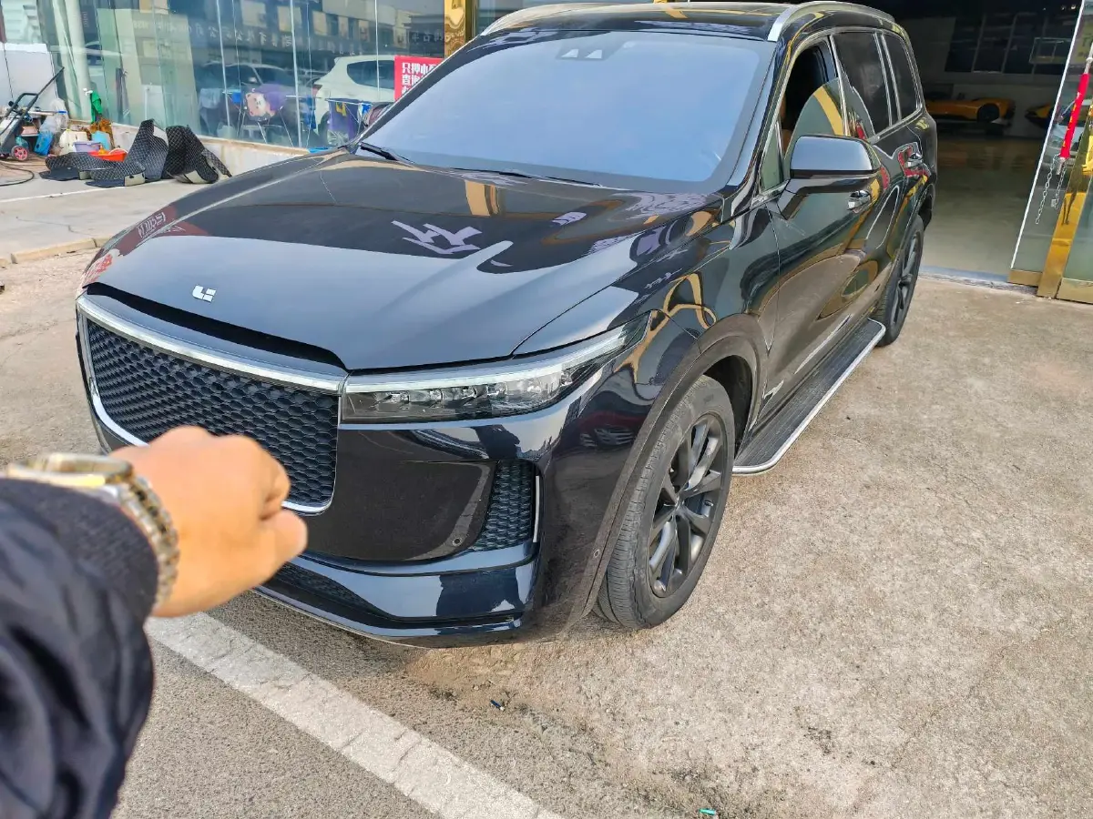 2020 Li ONE Range Extended 131HP REEV 40.5KWH