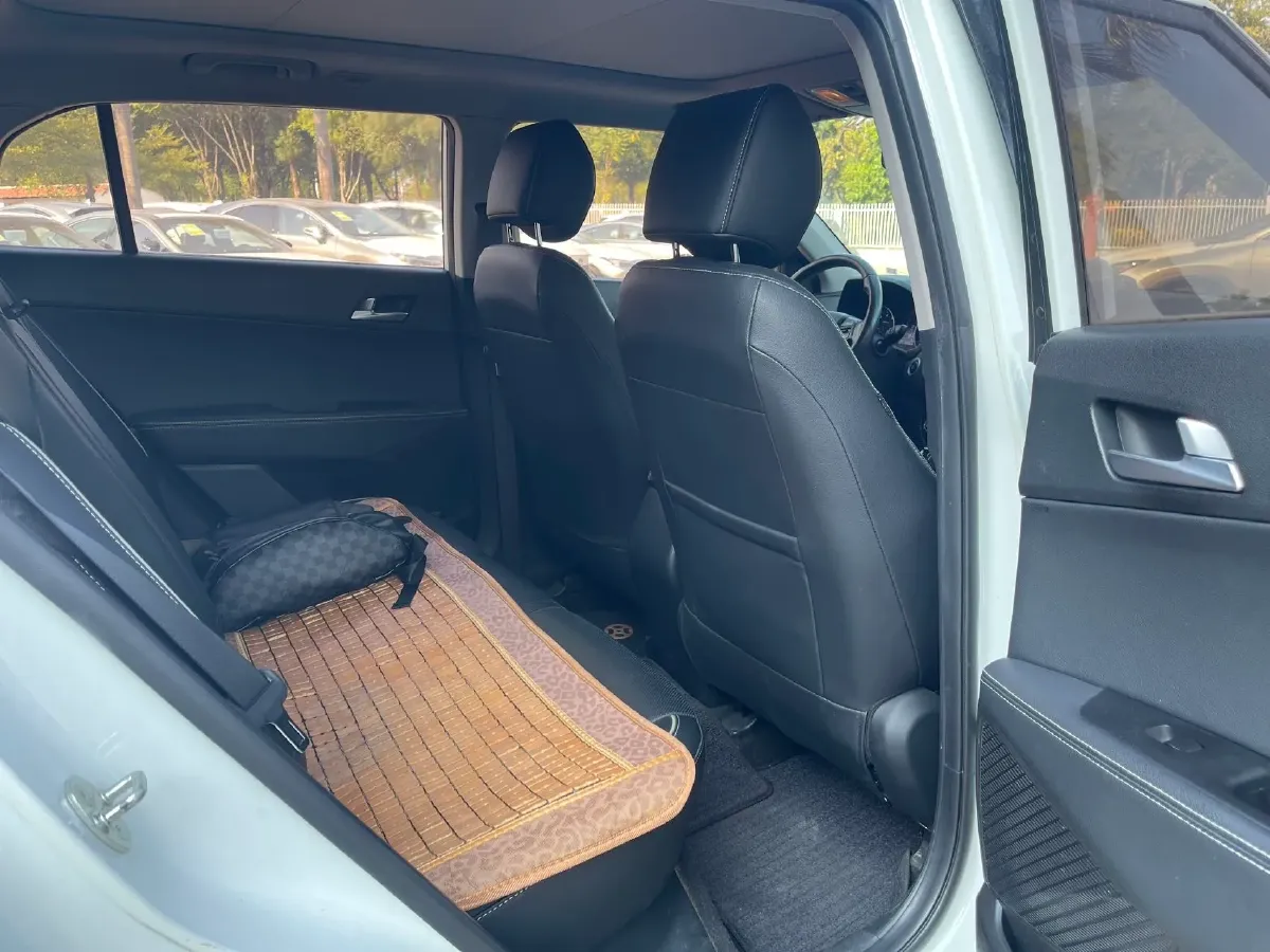 2017 Hyundai ix25 1.6L 125HP L4 6AT,autocango,china used car exporter,china ev exporter,chinese used car exporter,chinese used ev exporter