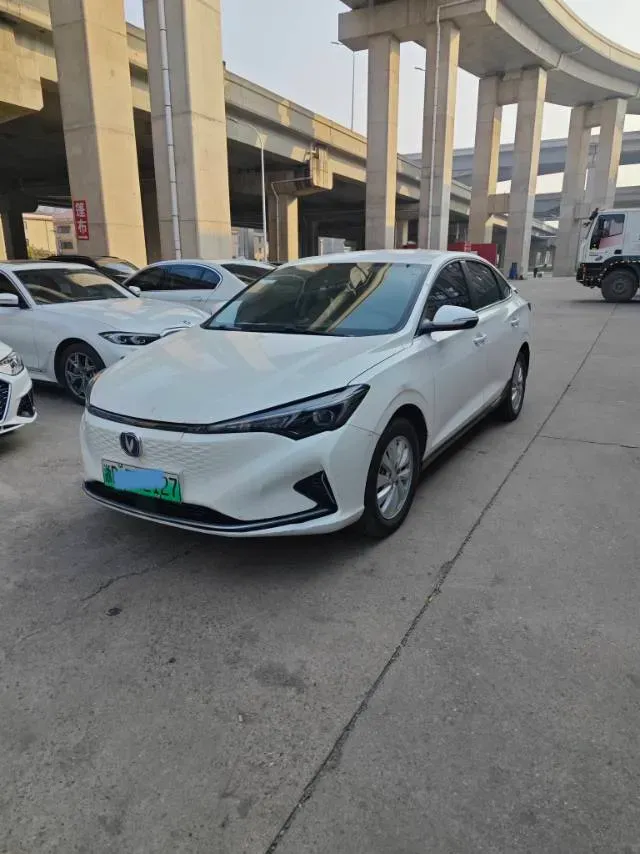 2022 ChangAn Eado BEV 47.78KWH,autocango,china used car exporter,china ev exporter,chinese used car exporter,chinese used ev exporter
