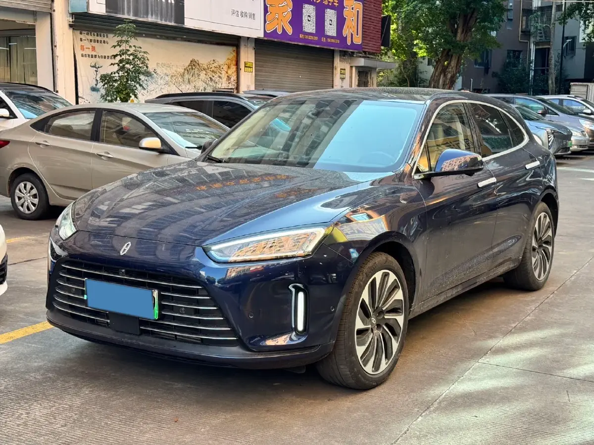 2022 Isuzu Mu-X 2.0T 220HP L4 8AT