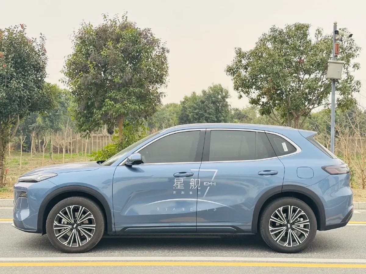 2025 BYD Sea Lion 05 DM-i 1.5L 101HP L4 E-CVT PHEV 18.3KWH,autocango,china used car exporter,china ev exporter,chinese used car exporter,chinese used ev exporter