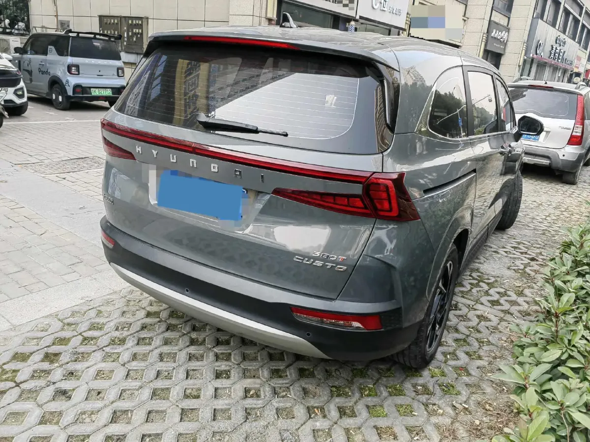 2021 Hyundai Custo 2.0T 236HP L4 8AT,autocango,china used car exporter,china ev exporter,chinese used car exporter,chinese used ev exporter