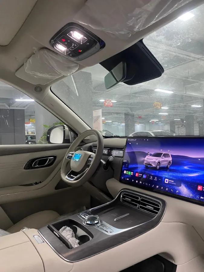 2025 Geely Galaxy M9 1.5T 163HP L4 3DHT PHEV,autocango,china used car exporter,china ev exporter,chinese used car exporter,chinese used ev exporter