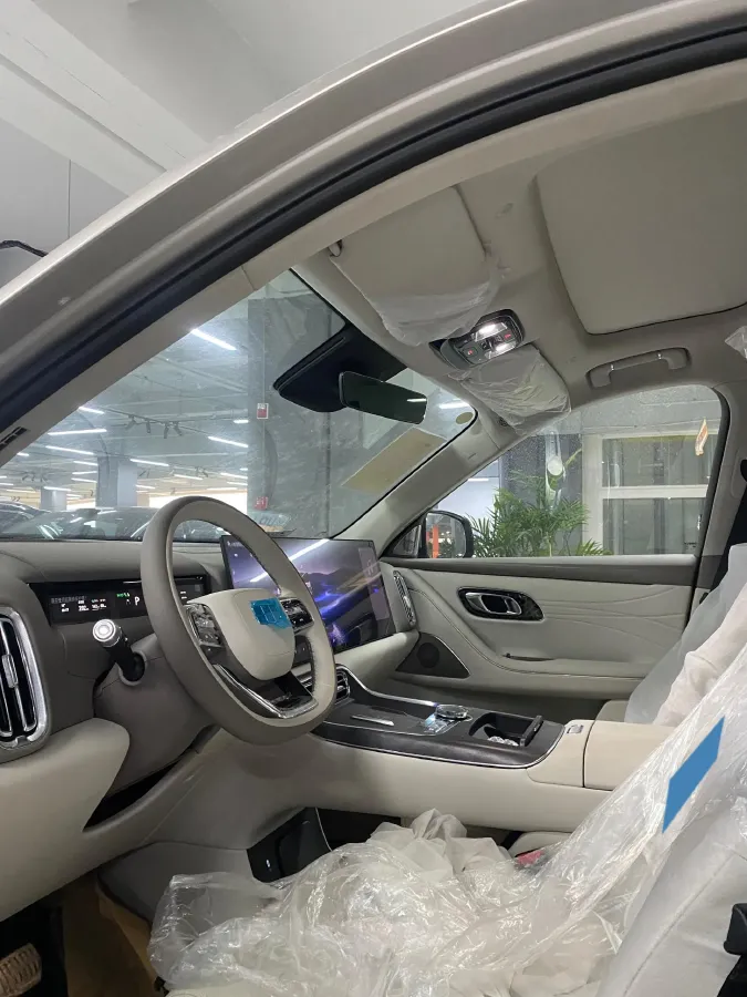 2025 Geely Galaxy M9 1.5T 163HP L4 3DHT PHEV,autocango,china used car exporter,china ev exporter,chinese used car exporter,chinese used ev exporter