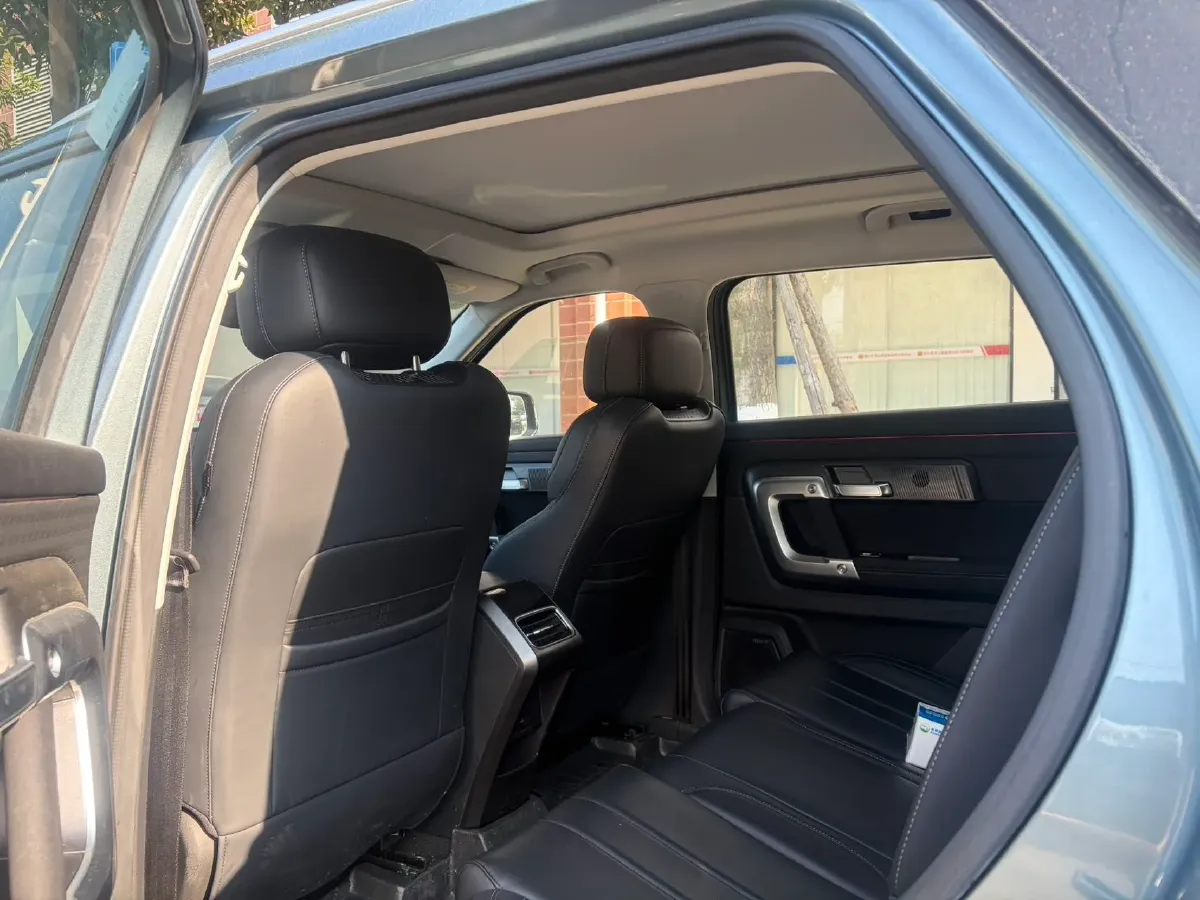 2023 Chery Exploration 06 1.6T 197HP L4 7DCT,autocango,china used car exporter,china ev exporter,chinese used car exporter,chinese used ev exporter