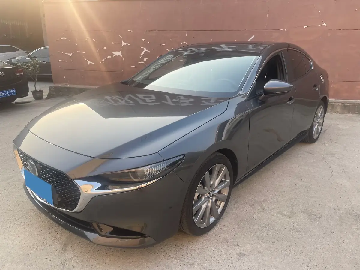 2023 Mazda 3 Axela 2.0L 158HP L4 6AT