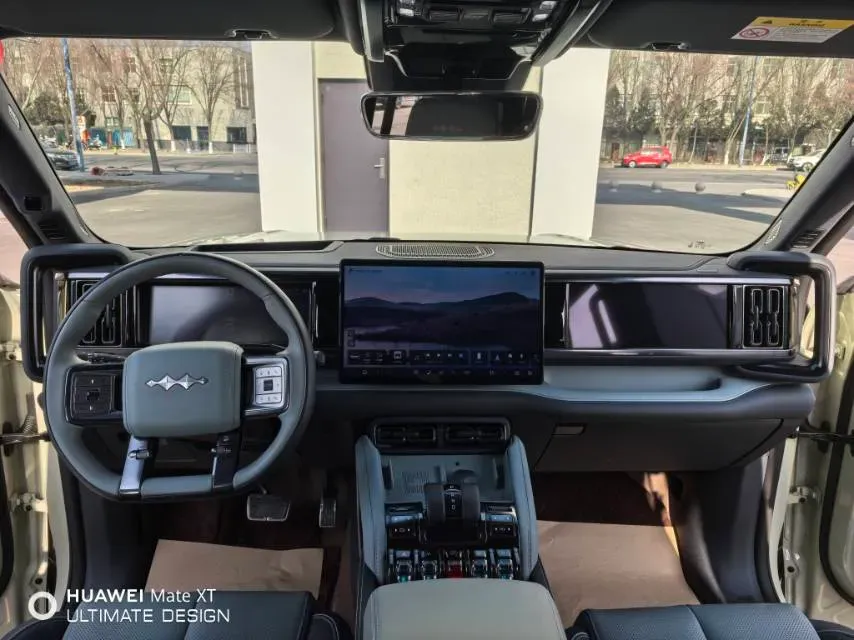 2023 FangChengBao Bao 5 1.5T 194HP L4 E-CVT PHEV 31.8KWH,autocango,china used car exporter,china ev exporter,chinese used car exporter,chinese used ev exporter