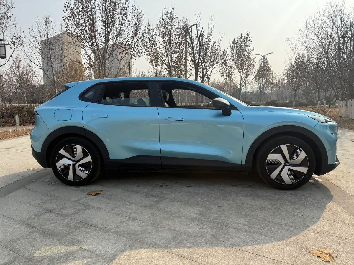 2025 ChangAn QiYuan A07 BEV 56.1KWH,autocango,china used car exporter,china ev exporter,chinese used car exporter,chinese used ev exporter
