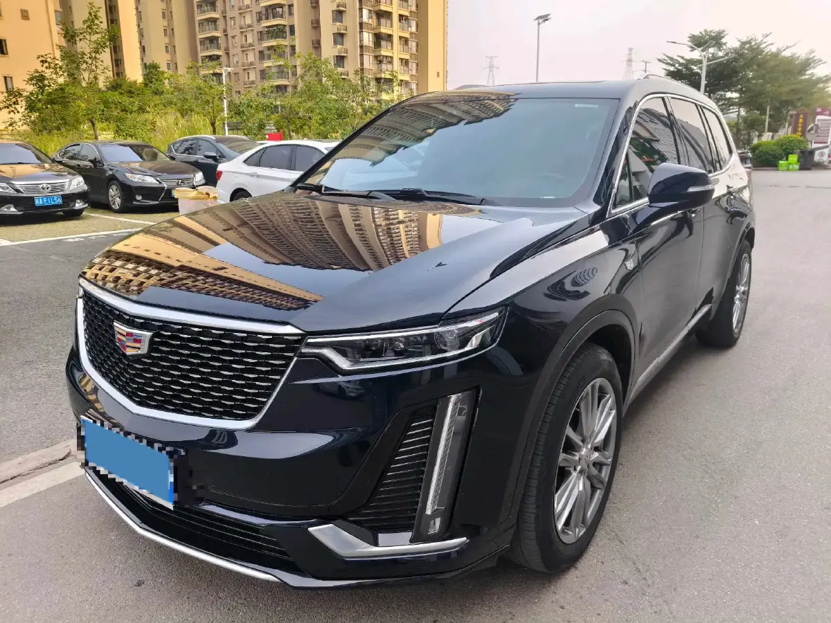 2022 Cadillac XT6 2.0T 237HP L4 9AT