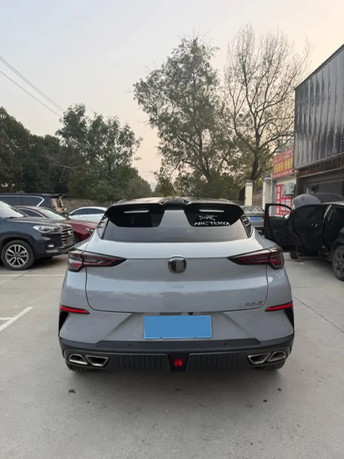2022 ChangAn UNI-T 1.5T 188HP L4 7DCT,autocango,china used car exporter,china ev exporter,chinese used car exporter,chinese used ev exporter