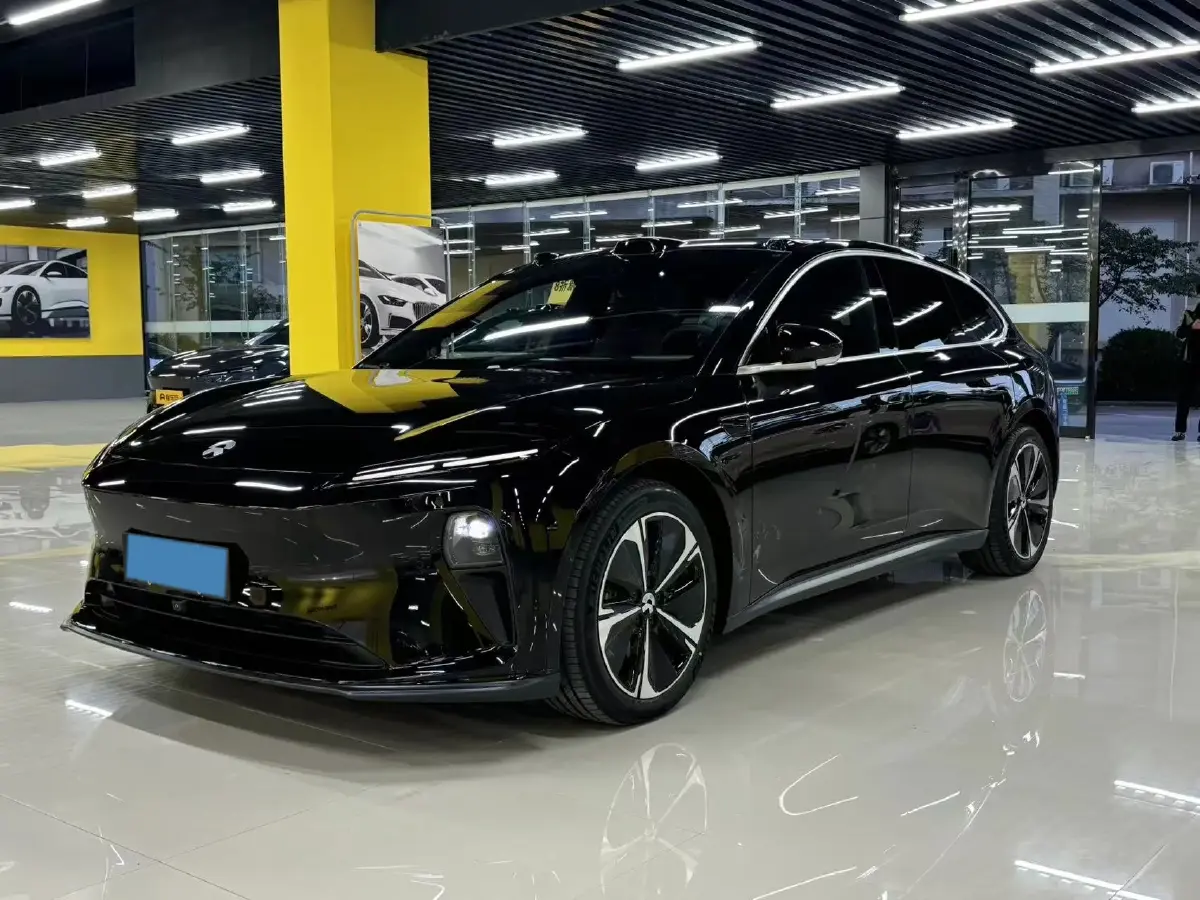 2024 NIO ET5T BEV 75KWH