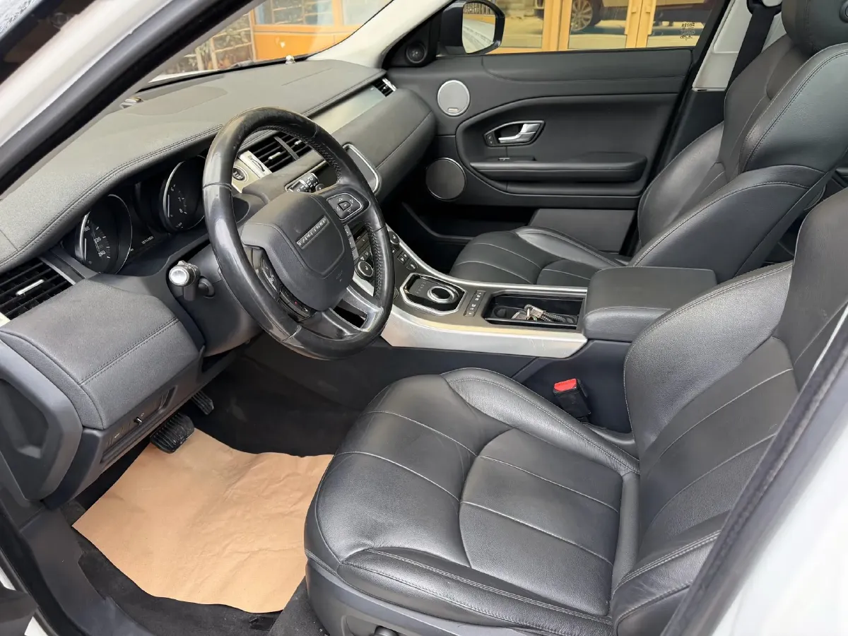 2018 Land Rover Range Rover Evoque 2.0T 241HP L4 9AT,autocango,china used car exporter,china ev exporter,chinese used car exporter,chinese used ev exporter