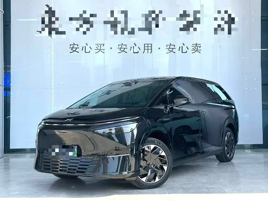 2024 Xpeng X9 BEV 101.5KWH