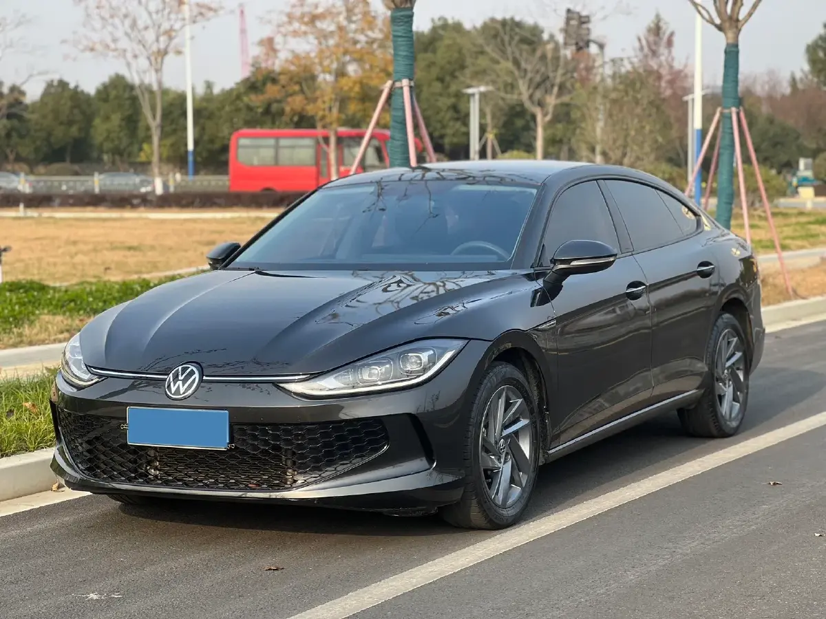 2024 Volkswagen Lamando 1.2T 116HP L4 7DCT