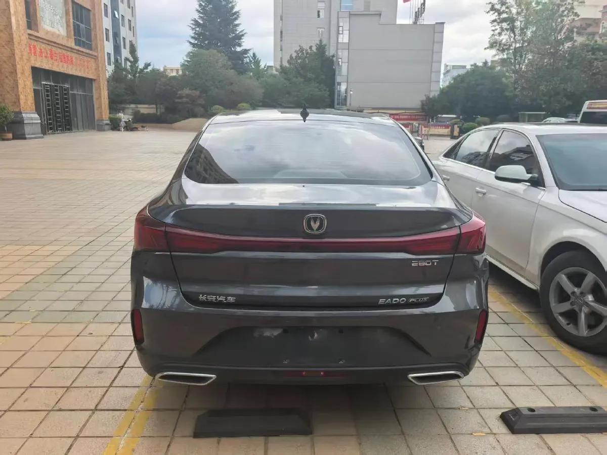 2022 ChangAn Eado 1.4T 160HP L4 7DCT,autocango,china used car exporter,china ev exporter,chinese used car exporter,chinese used ev exporter