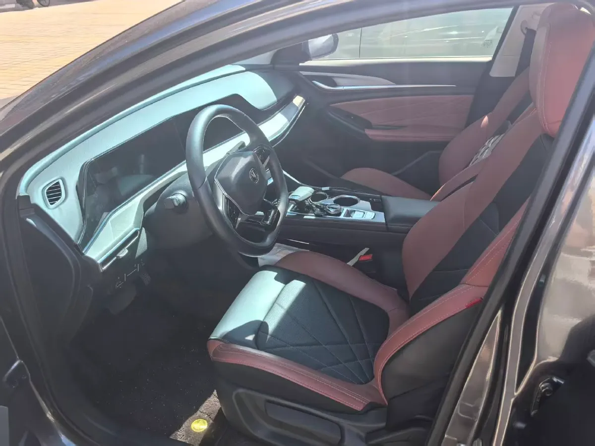 2022 ChangAn Eado 1.4T 160HP L4 7DCT,autocango,china used car exporter,china ev exporter,chinese used car exporter,chinese used ev exporter