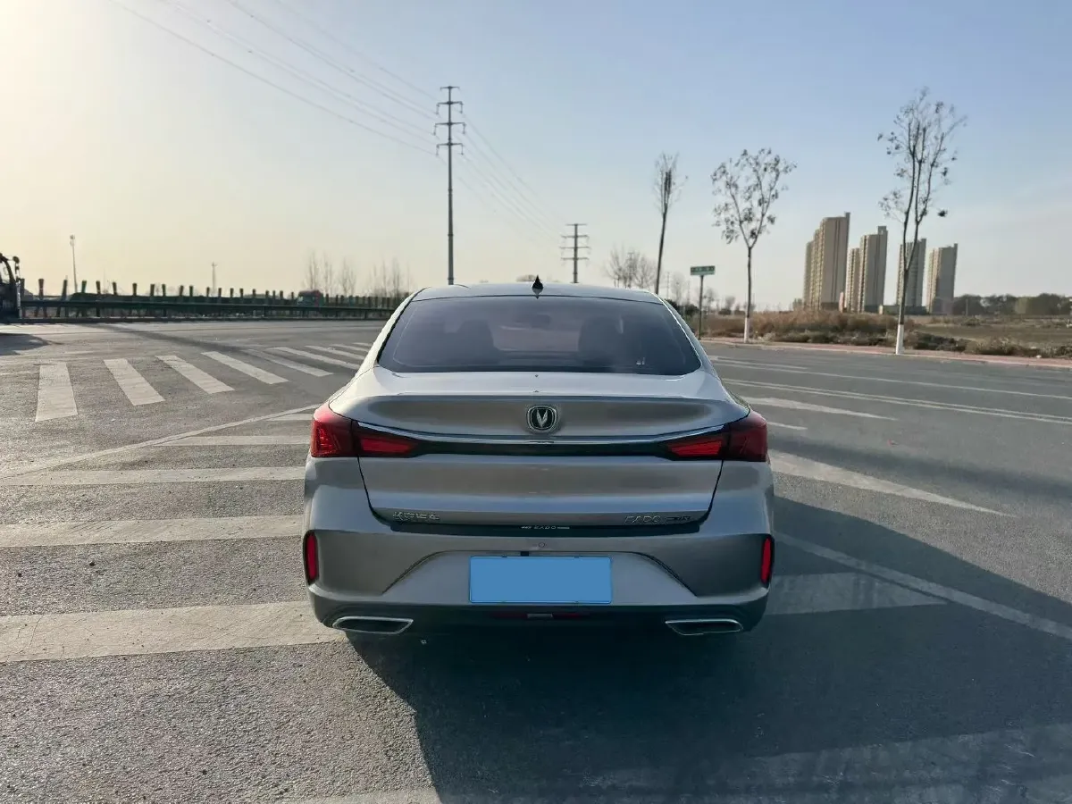 2020 ChangAn Eado 1.6L 128HP L4 5MT,autocango,china used car exporter,china ev exporter,chinese used car exporter,chinese used ev exporter