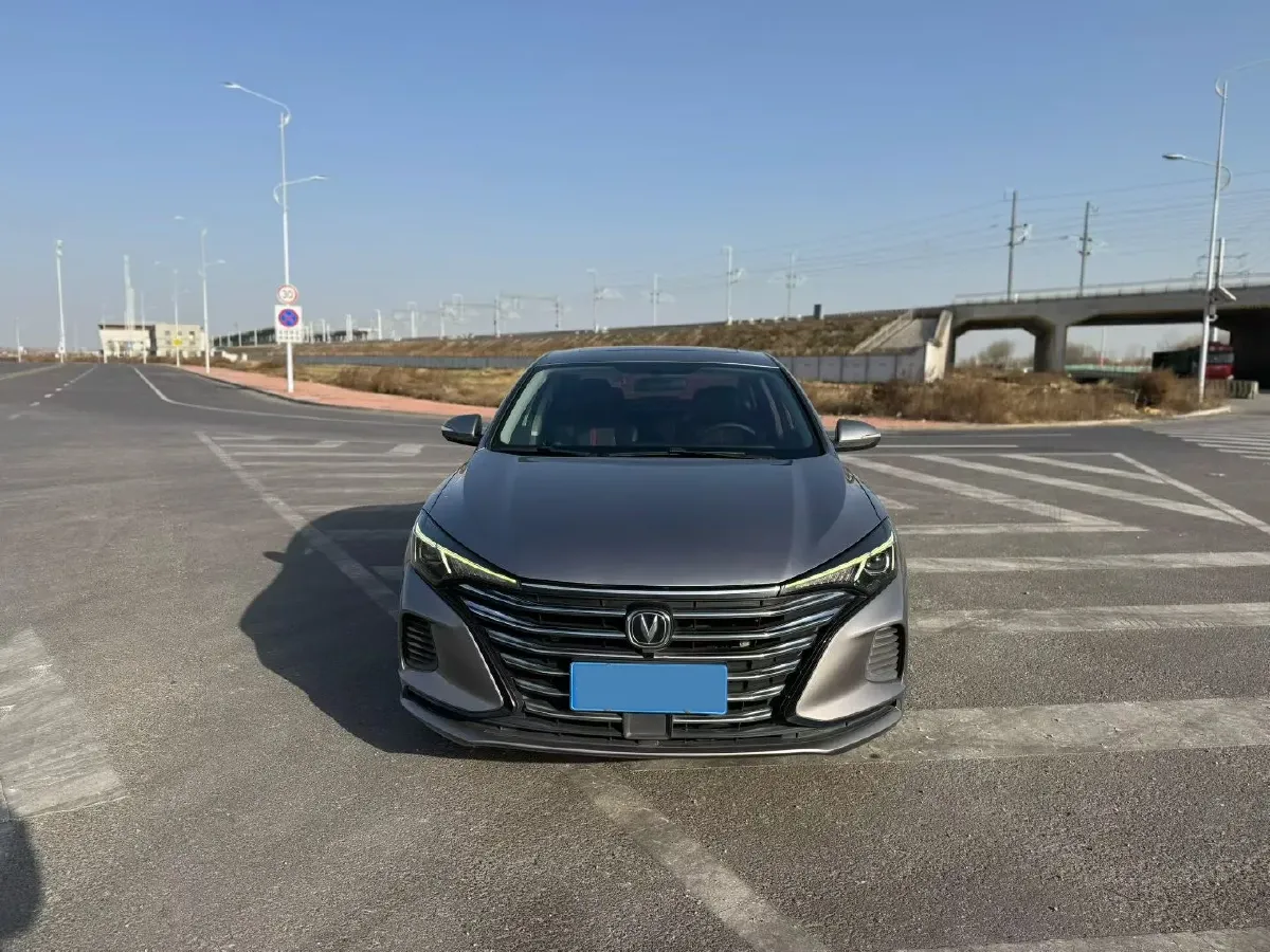 2020 ChangAn Eado 1.6L 128HP L4 5MT,autocango,china used car exporter,china ev exporter,chinese used car exporter,chinese used ev exporter