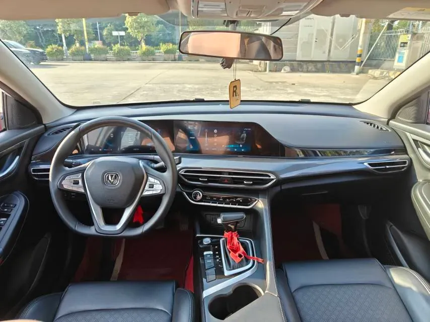 2020 ChangAn Eado 1.4T 158HP L4 7DCT,autocango,china used car exporter,china ev exporter,chinese used car exporter,chinese used ev exporter