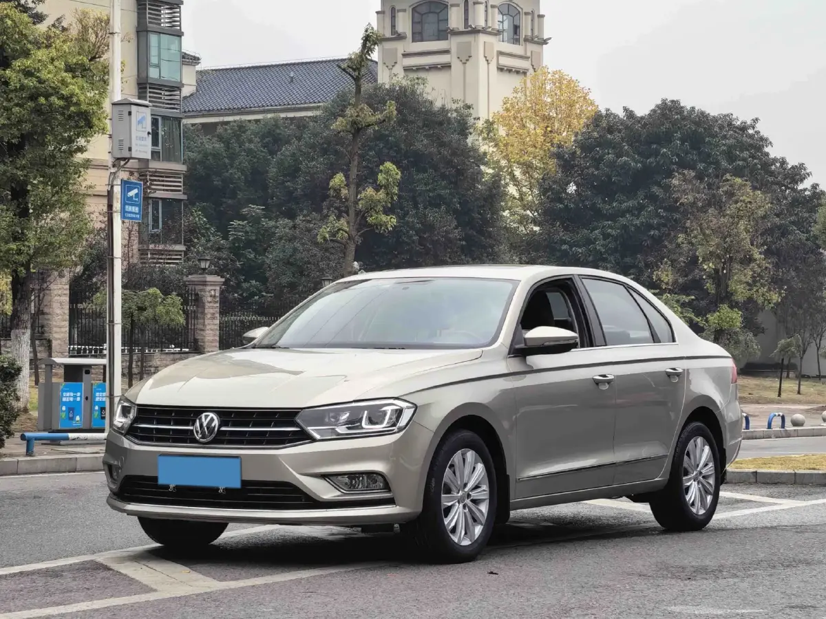 2018 Volkswagen Bora 1.5L 110HP L4 6AT