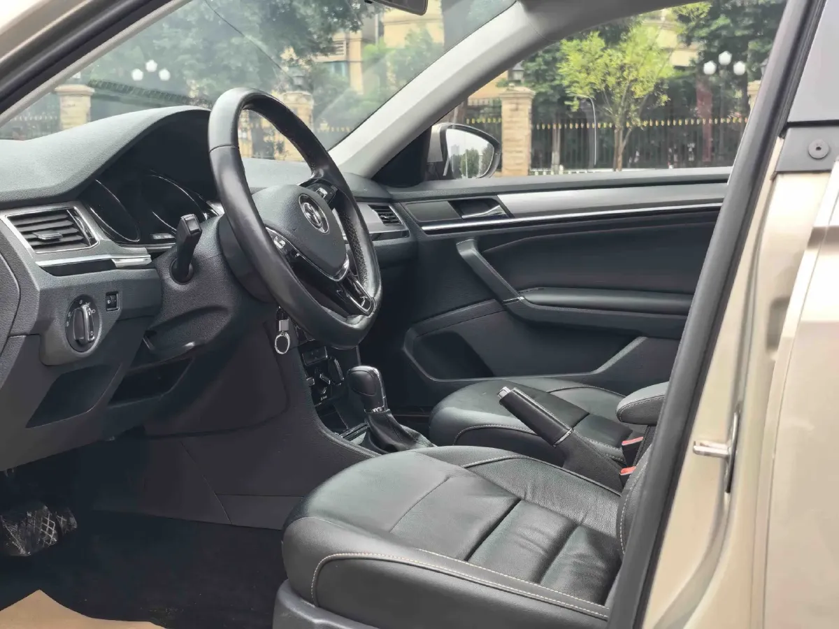 2018 Volkswagen Bora 1.5L 110HP L4 6AT,autocango,china used car exporter,china ev exporter,chinese used car exporter,chinese used ev exporter