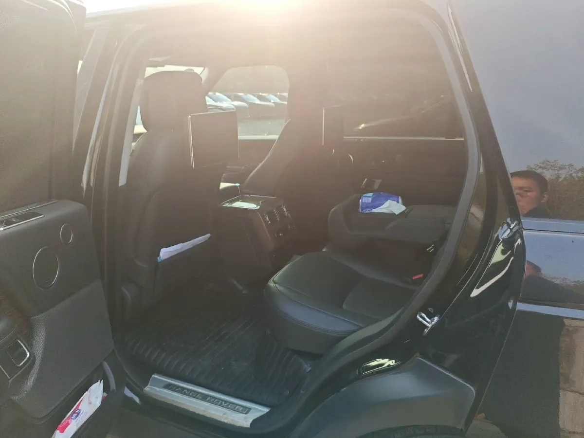 2019 Land Rover Range Rover 3.0T 381HP V6 8AT,autocango,china used car exporter,china ev exporter,chinese used car exporter,chinese used ev exporter