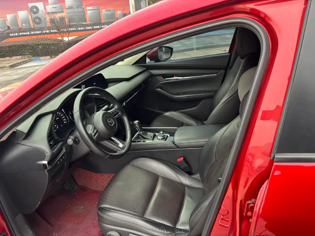 2021 Mazda 3 Axela 2.0L 158HP L4 6AT,autocango,china used car exporter,china ev exporter,chinese used car exporter,chinese used ev exporter
