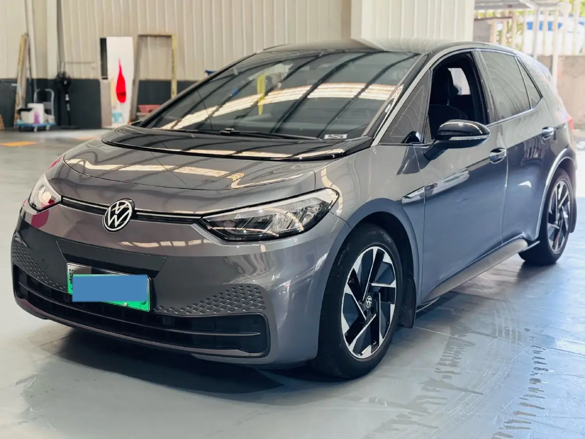 2023 Volkswagen ID.3 BEV 52.8KWH