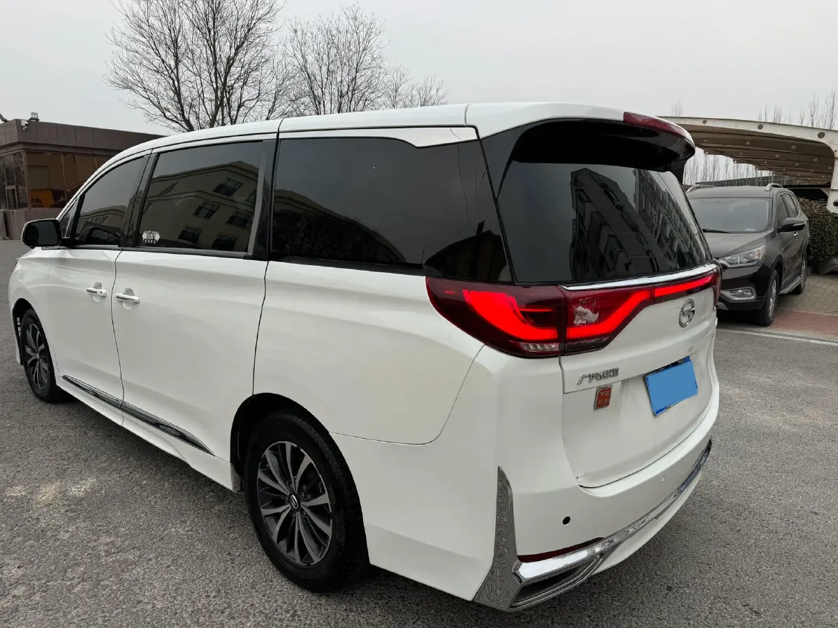 2021 GAC Trumpchi M8 2.0T 252HP L4 8AT,autocango,china used car exporter,china ev exporter,chinese used car exporter,chinese used ev exporter