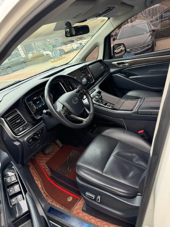 2021 GAC Trumpchi M8 2.0T 252HP L4 8AT,autocango,china used car exporter,china ev exporter,chinese used car exporter,chinese used ev exporter