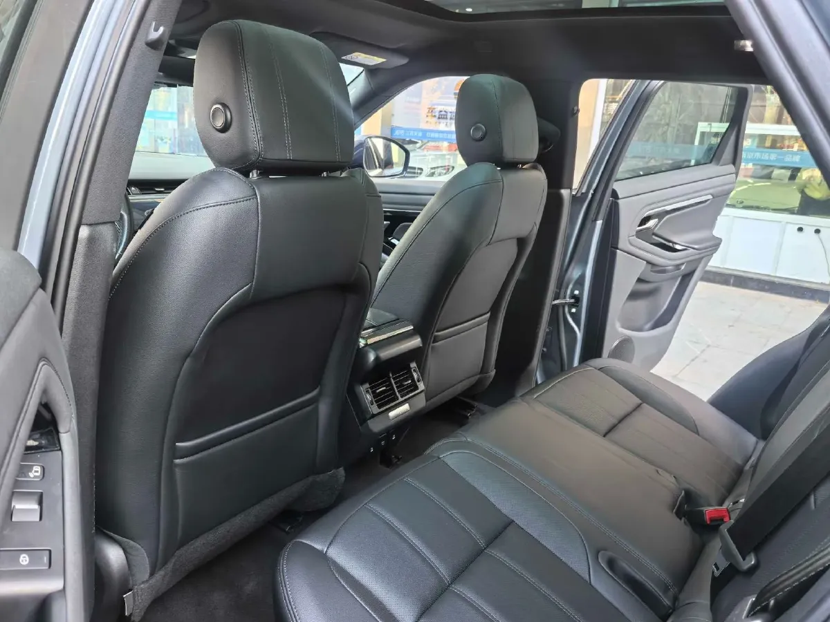 2020 Land Rover Range Rover Evoque 2.0T 249HP L4 9AT,autocango,china used car exporter,china ev exporter,chinese used car exporter,chinese used ev exporter