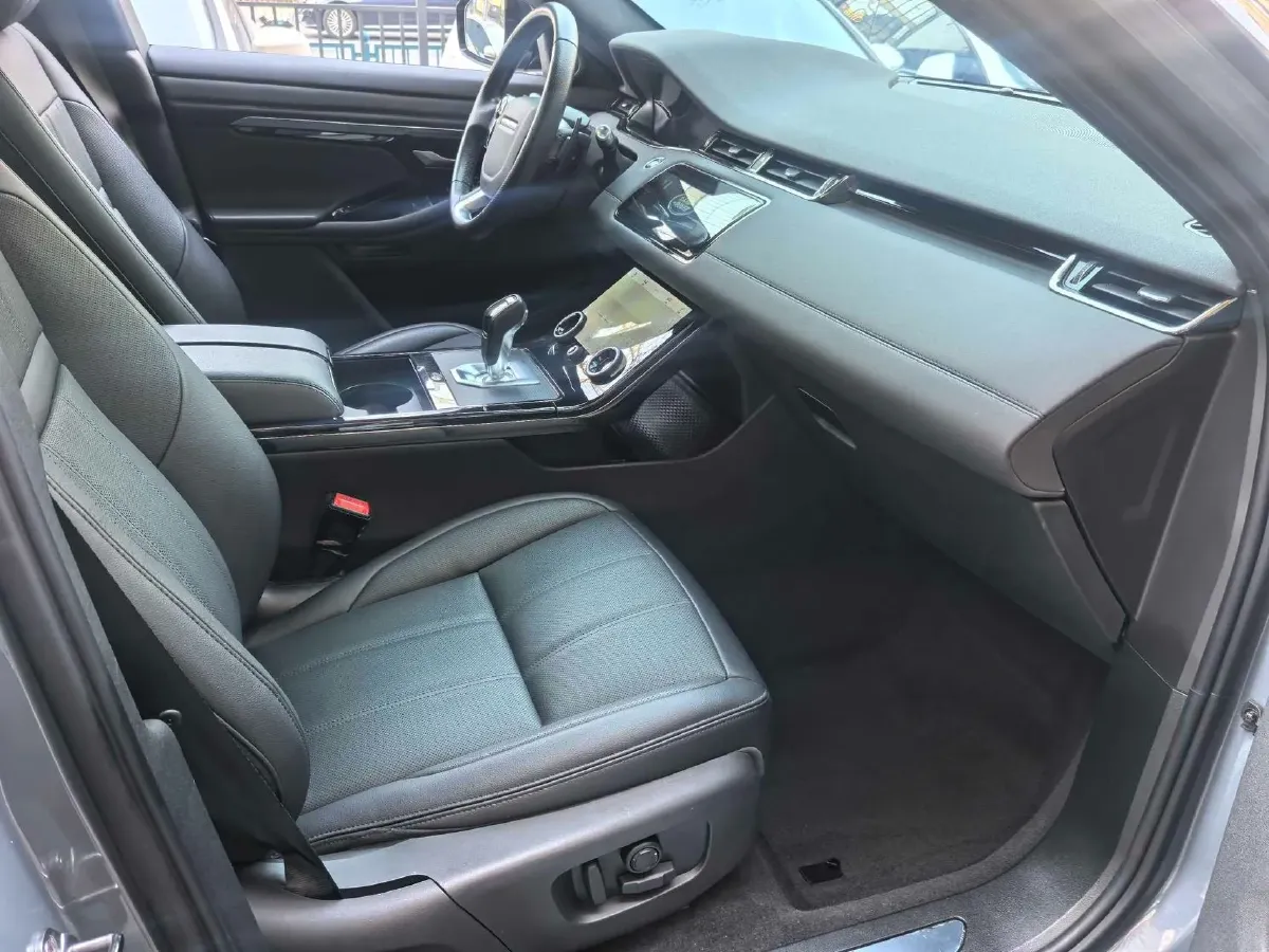 2020 Land Rover Range Rover Evoque 2.0T 249HP L4 9AT,autocango,china used car exporter,china ev exporter,chinese used car exporter,chinese used ev exporter