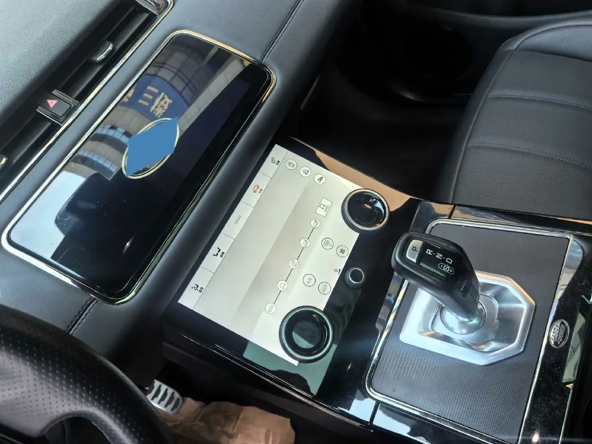 2020 Land Rover Range Rover Evoque 2.0T 249HP L4 9AT,autocango,china used car exporter,china ev exporter,chinese used car exporter,chinese used ev exporter