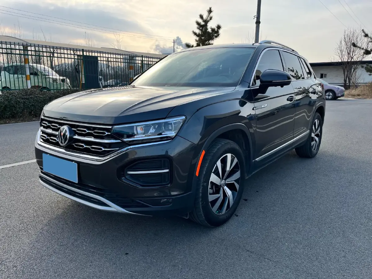 2020 Volkswagen Tayron 2.0T 186HP L4 7DCT