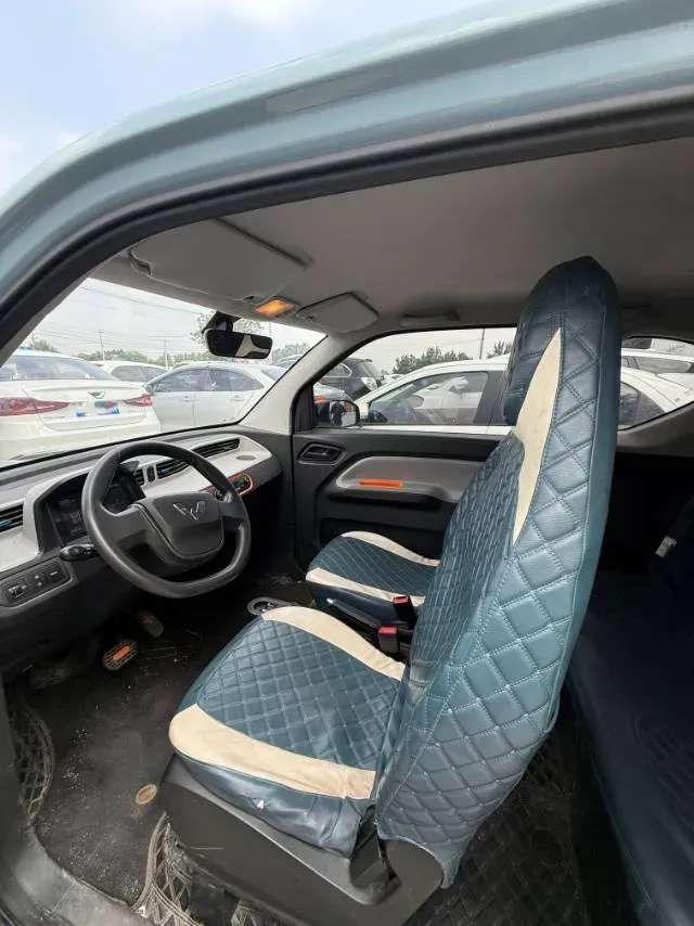 2022 WuLing HongGuang MINI EV BEV 13.9KWH,autocango,china used car exporter,china ev exporter,chinese used car exporter,chinese used ev exporter