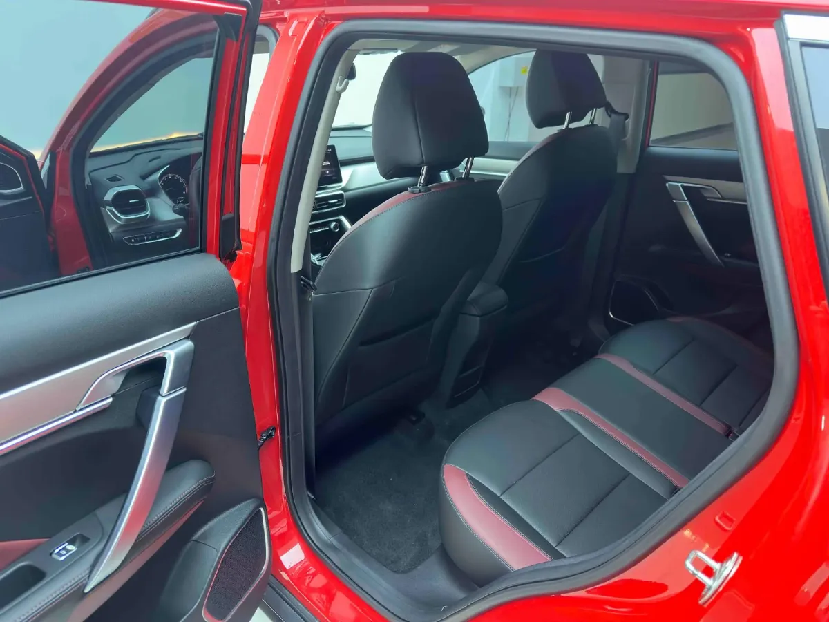 2021 Geely Coolray 1.4T 141HP L4 6DCT,autocango,china used car exporter,china ev exporter,chinese used car exporter,chinese used ev exporter