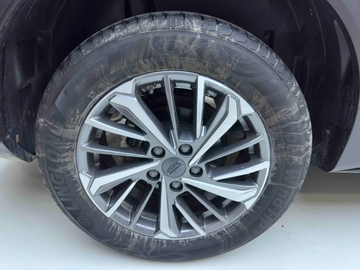 2021 Geely Coolray 1.4T 141HP L4 6DCT,autocango,china used car exporter,china ev exporter,chinese used car exporter,chinese used ev exporter