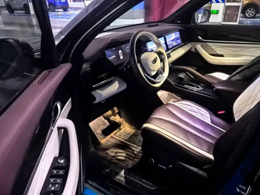 2021 Geely Monjaro 2.0T 218HP L4 7DCT,autocango,china used car exporter,china ev exporter,chinese used car exporter,chinese used ev exporter