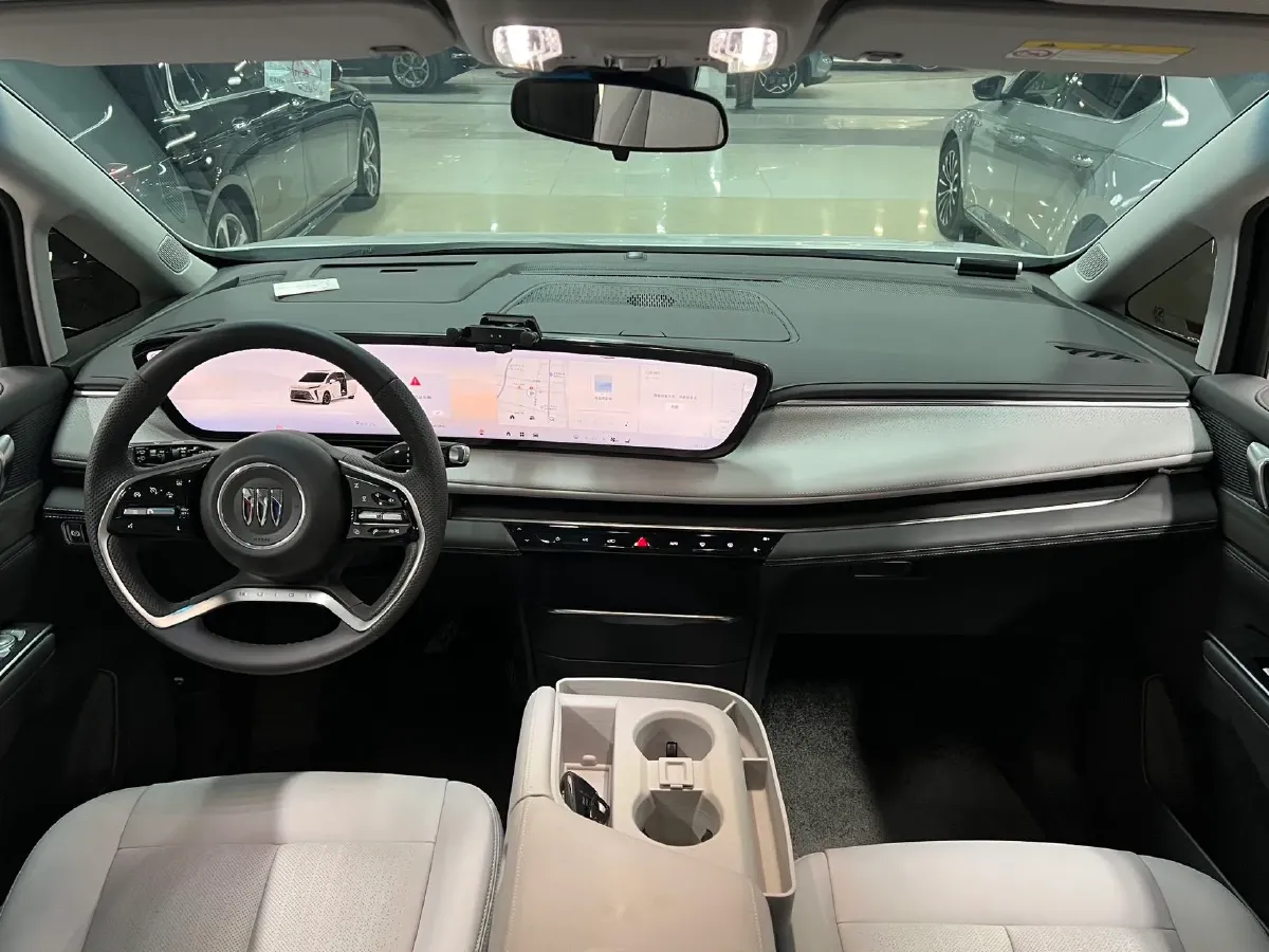 2025 Buick GL8 2.0T 237HP L4 9AT,autocango,china used car exporter,china ev exporter,chinese used car exporter,chinese used ev exporter