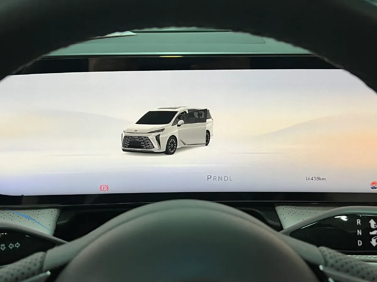 2025 Buick GL8 2.0T 237HP L4 9AT,autocango,china used car exporter,china ev exporter,chinese used car exporter,chinese used ev exporter