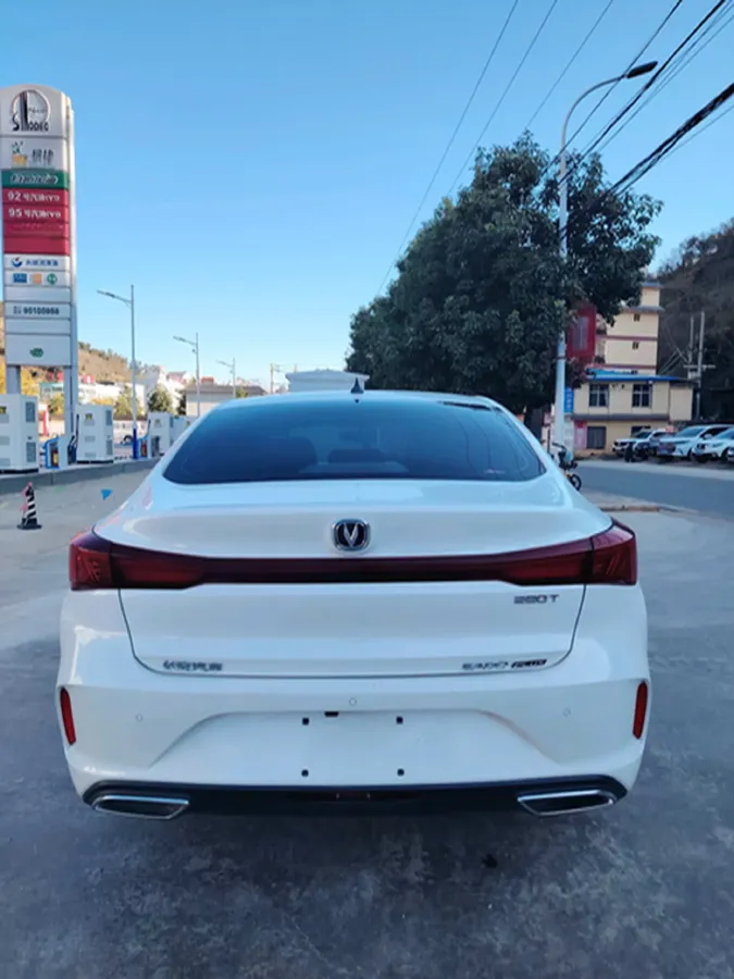 2024 ChangAn Eado 1.4T 160HP L4 7DCT,autocango,china used car exporter,china ev exporter,chinese used car exporter,chinese used ev exporter