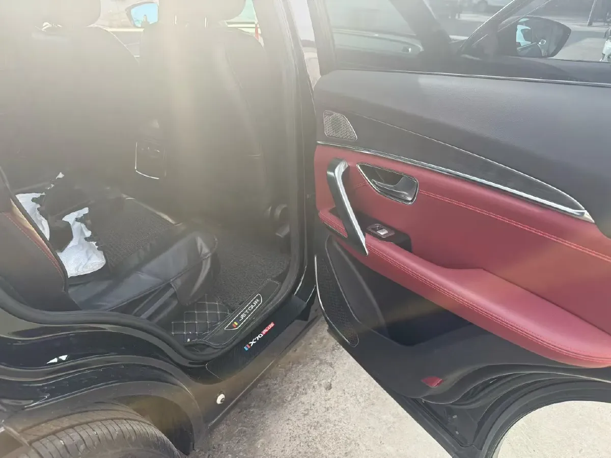 2021 Jetour X70 Plus 1.5T 156HP L4 6DCT,autocango,china used car exporter,china ev exporter,chinese used car exporter,chinese used ev exporter