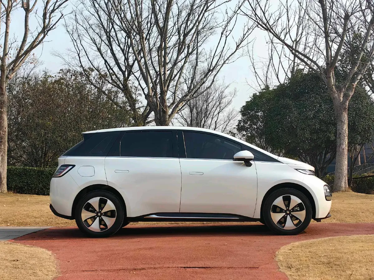 2023 BaoJun Cloud BEV 50.6KWH,autocango,china used car exporter,china ev exporter,chinese used car exporter,chinese used ev exporter