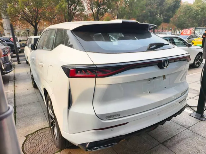 2024 ChangAn UNI-Z 1.5L 98HP L4 E-CVT PHEV 18.4KWH,autocango,china used car exporter,china ev exporter,chinese used car exporter,chinese used ev exporter